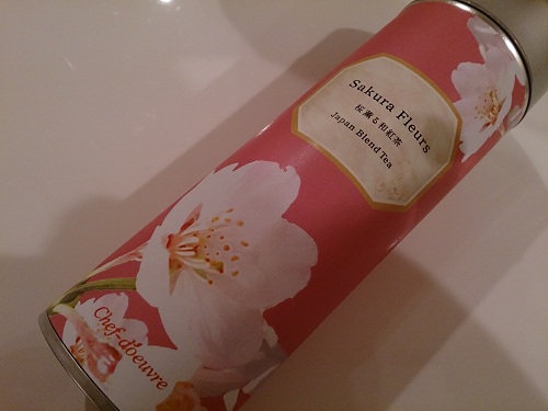 桜薫る和紅茶 （SAKURA FLEURSサクラ・フルール） ・パッケージ缶