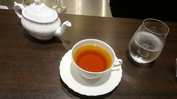 デセール ラ・フラムブルー・紅茶２